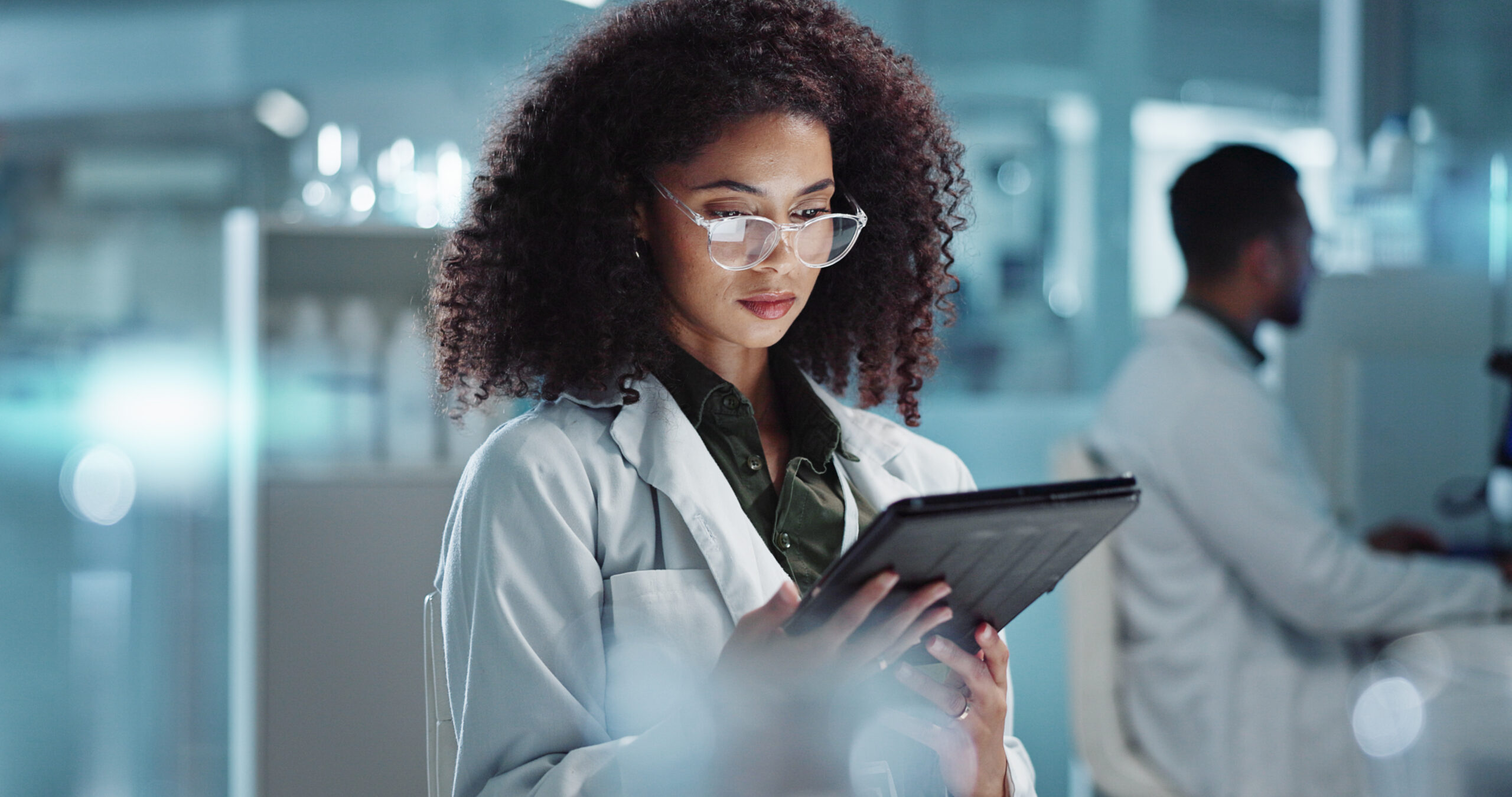 fda woman on tablet